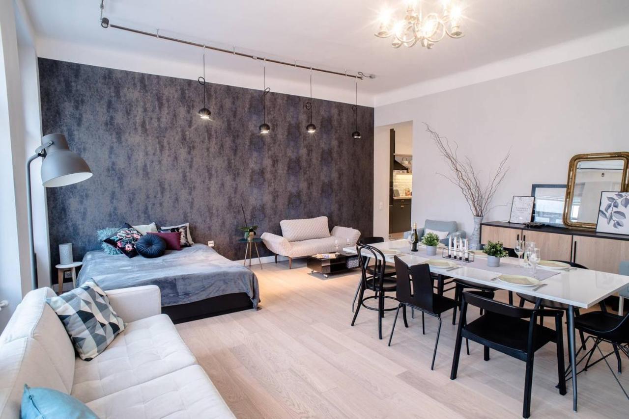 Stunning New Central Home Near Basilica Budapest Extérieur photo