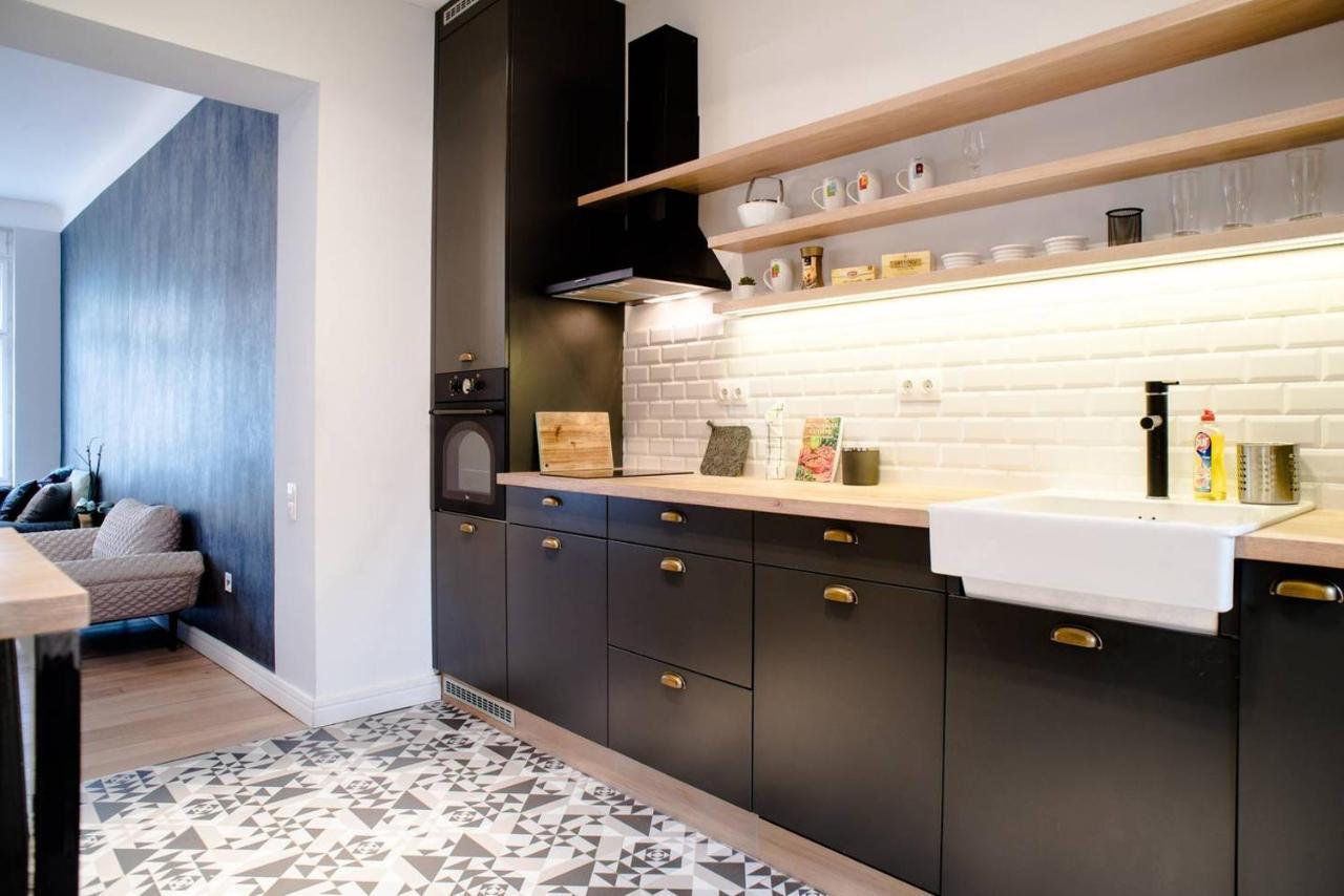 Stunning New Central Home Near Basilica Budapest Extérieur photo