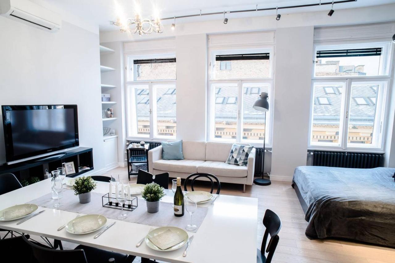 Stunning New Central Home Near Basilica Budapest Extérieur photo